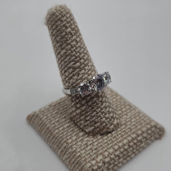 Size 6.25 Sterling Silver Bright Cubic Zirconia Gems Ring A3076 - Picture 3 of 9